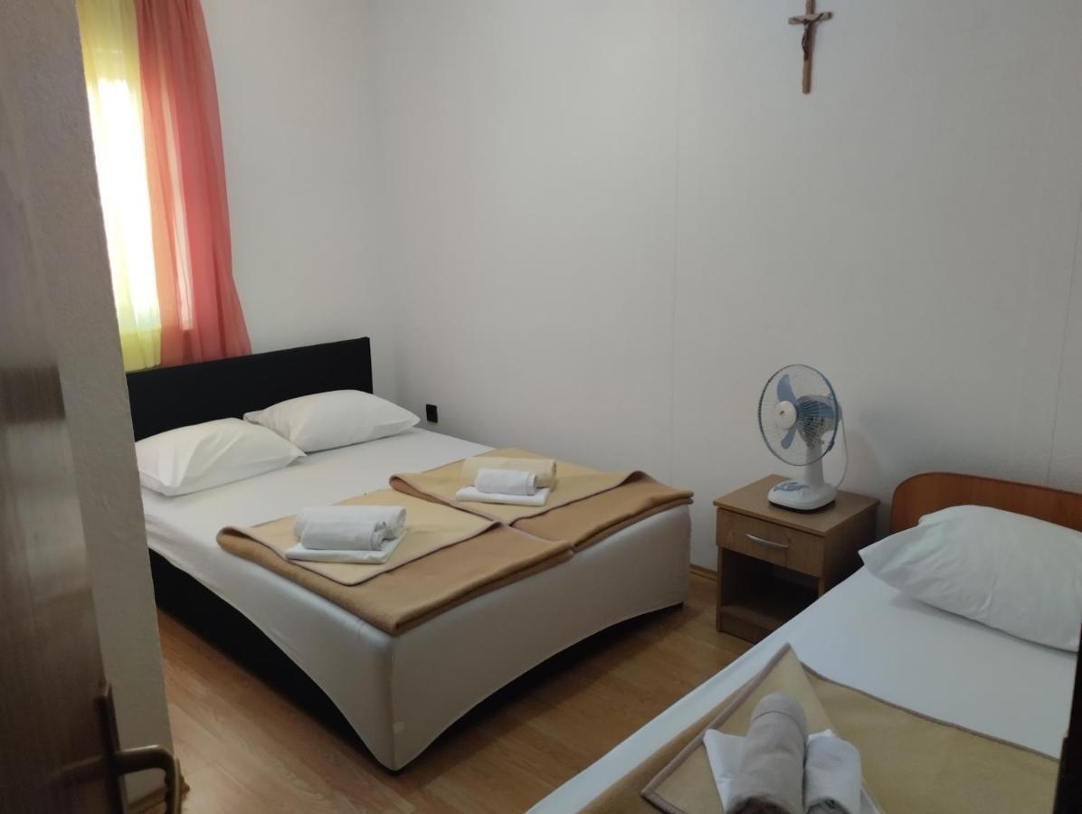 Pansion Danijel Hotel Medjugorje Luaran gambar